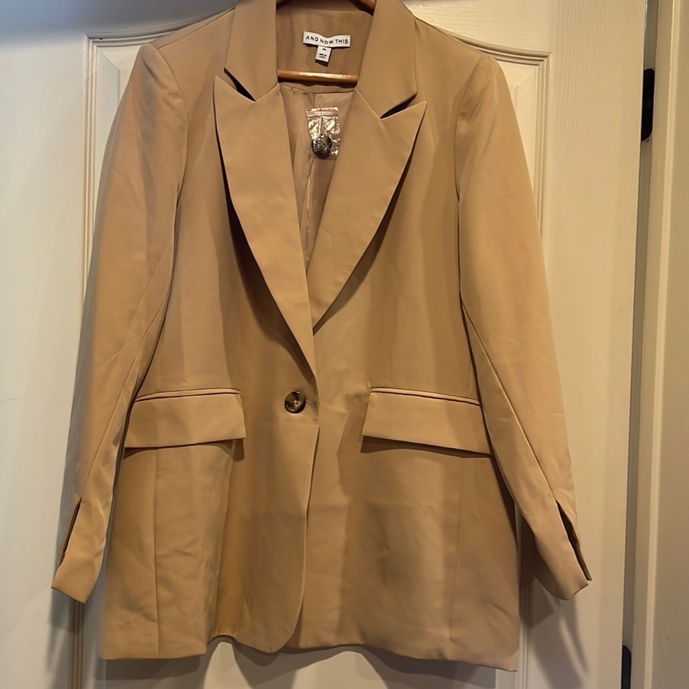 Trendy Plus Size Oversized Tan Blazer